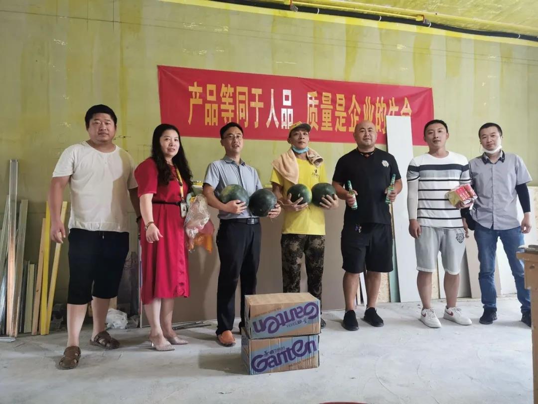 1598183406677395.jpg 1598183406677395.jpg