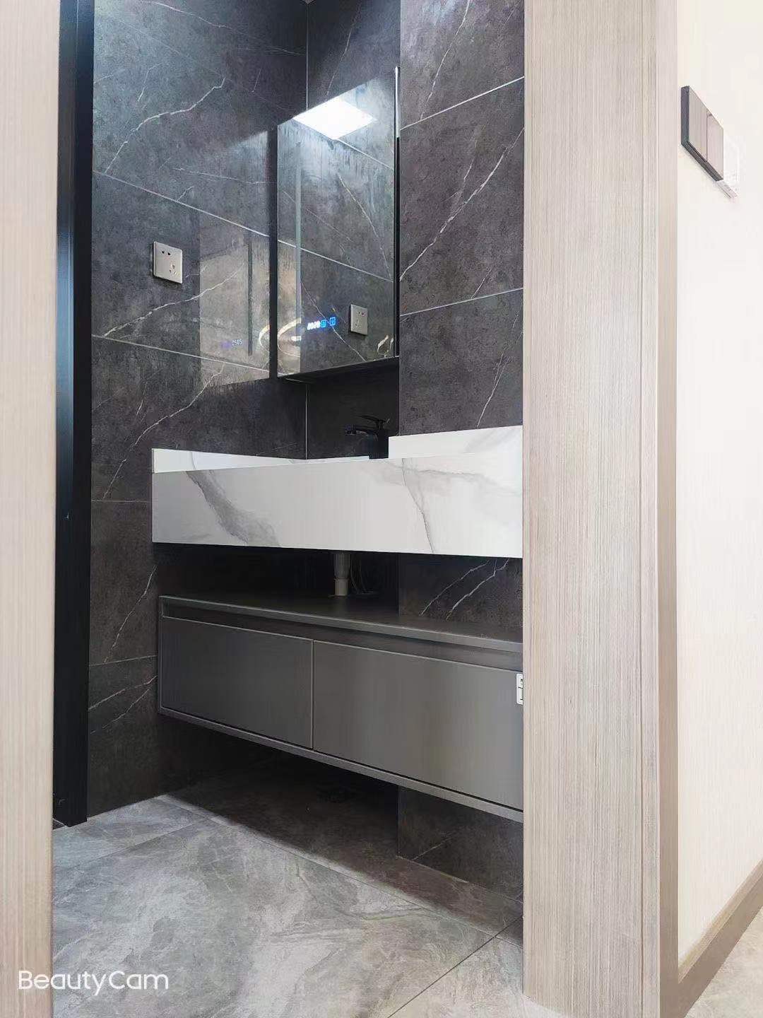 1613971619219191.jpg 1613971619219191.jpg