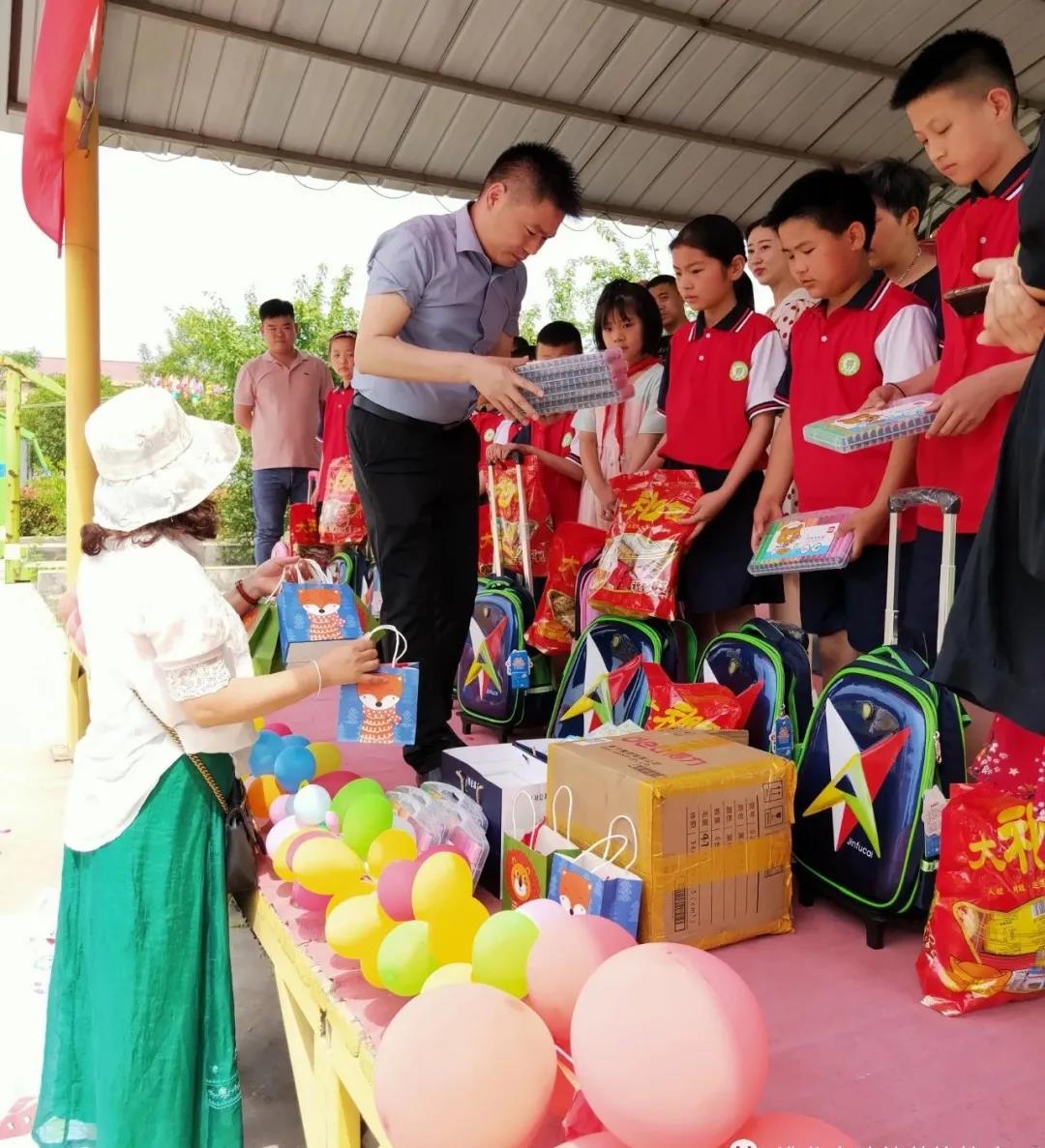 1622619172572623.jpg 1622619172572623.jpg